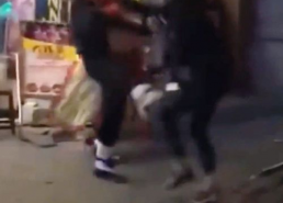 精神小伙搞笑故事,精神小伙的爆笑日常